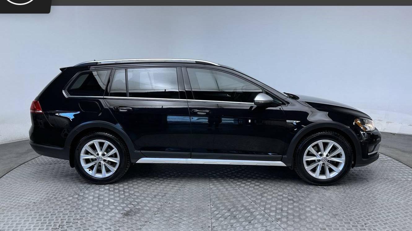 VOLKSWAGEN GOLF ALLTRACK 2017 3VWH17AU5HM542937 image